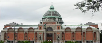 Économie : Quelle bière a son musée à Copenhague ?