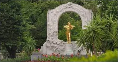 Insolite : Quelle anecdote sur la ville de Vienne est fausse ?