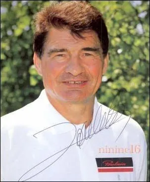 'ternel second' sur le tour de France sans jamais avoir port le maillot jaune, c'est Raymond ...