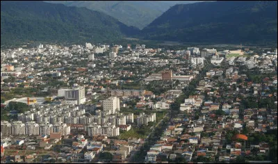 Quelle est cette ville en Y, chef-lieu du département de Casanare en Colombie ?