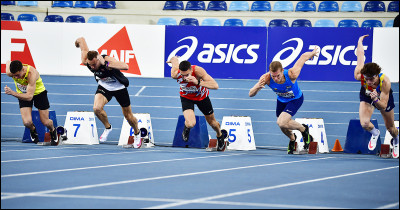 Quelle est, en sprint, la distance minimale disputée lors des championnats dathlétisme en salle ?