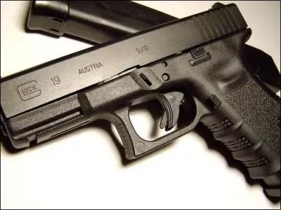 Quel candidat faisait partie des otages de 'Human Bomb' ?