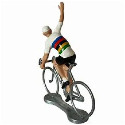 Quel vainqueur détient la meilleure moyenne lors de son titre ?