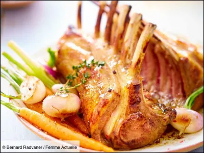 Mika et Laurent sont impatients de goûter à ce mets délicieux !