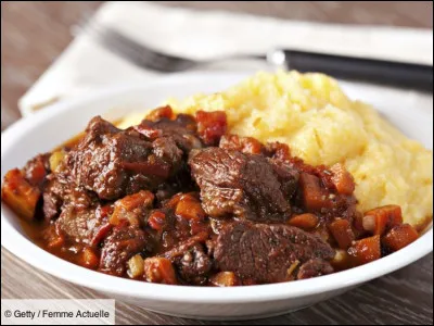 Lescarien, Frolo et Pierrick se sont fait servir un gibier, de tradition pour la Saint-Sylvestre !