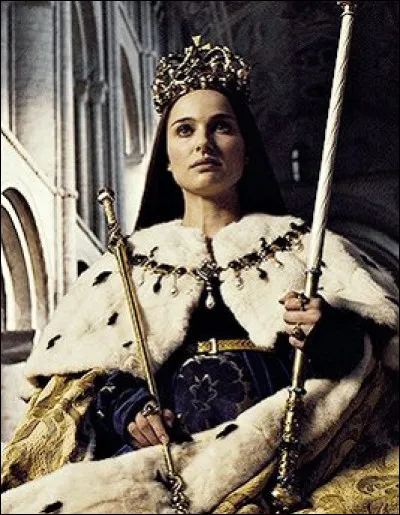 Quand a lieu le couronnement d'Anne ?