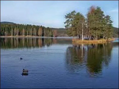 Géographie : Combien de lacs compte la ville d'Oslo ?