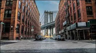 Art : Laquelle de ces séries ne se déroule pas à New York ?