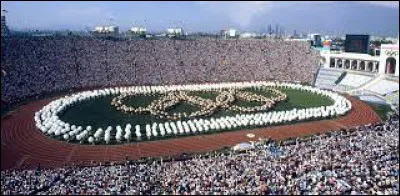 Sport : Quand ont été organisés les Jeux olympiques à Los Angeles ?