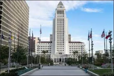 Histoire : En quelle année eurent lieu les émeutes de Los Angeles suite à l'affaire Rodney King ?