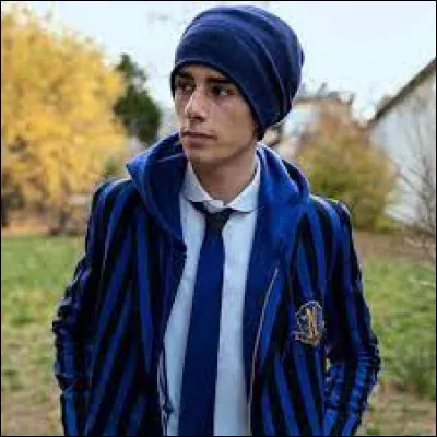 Qui interprète le rôle d'Ajax Petropolus ?