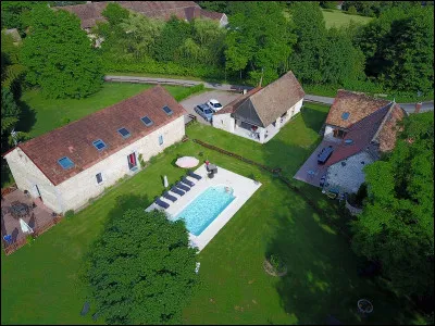 Quelle est la superficie de Tresnay ?