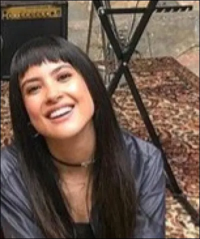 Qui interprète le rôle de Mercedes ?