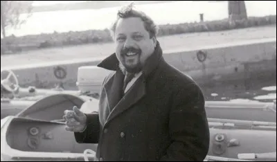 Sur quelle île des Caraïbes s'est achevée la traversée d'Alain Bombard, naufragé volontaire en 1952  ?