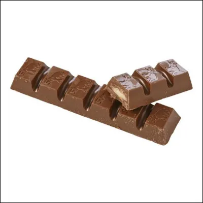 Barres au chocolat au lait avec des noisettes entières, c'est...