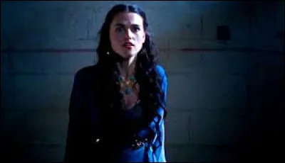 Pourquoi Uther enferme-t-il Morgane dans un cachot ? (S1-EP12)