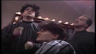 Laquelle de ces chansons ont parodié Les Inconnus ?