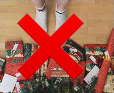 C'est bientôt Noël et ta mère t'annonce que pour certaines raisons, vous ne fêterez pas Noël cette année...