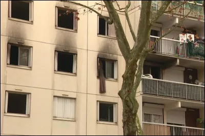 Catastrophe : Dans la banlieue de quelle grande ville française, un incendie d'immeuble a-t-il coûté la vie à 10 personnes le 16 décembre ?