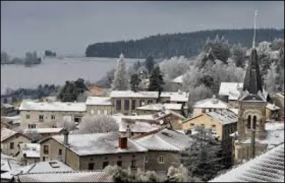 Nous partons à 7 kilomètres de Saint-Étienne, à Planfoy. Village rhônalpin, dans le parc naturel régional du Pilat, il se situe dans le département ...