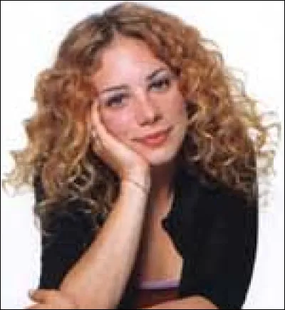 Quelle chanteuse canadienne a interprété "Les beaux draps" en 2002 ?