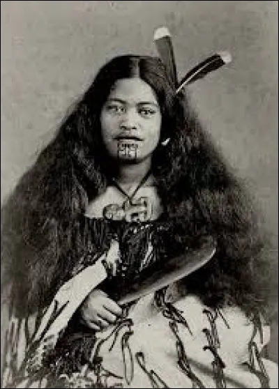 Quel nom portent les femmes mariées, chez les Indiens ?