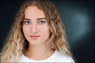 Complétez : "Avoir la tête sur ...".