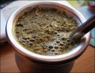 Gastronomie : Comment s'appelle cette boisson typique de Buenos Aires ?