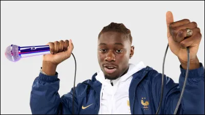 Son nom de famille c'est :