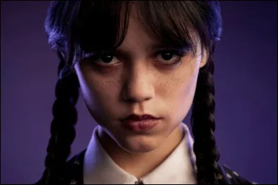 Quand est-ce que Mercredi sourit ?