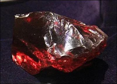 Parmi les pièges protégeant la Pierre Philosophale, lequel a été mis en place par Quirrell :