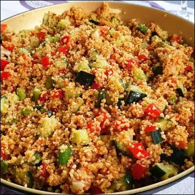 Quel mot d&eacute;signe une salade &agrave; base de persil, de menthe et de boulgour issue de la cuisine levantine ?