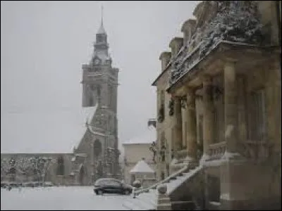 Nous terminons notre balade en Île-de-France, à Viarmes. Ville de l'arrondissement de Sarcelles, elle se situe dans le département ...