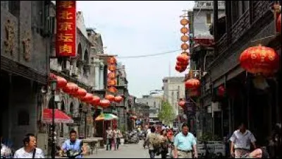 Insolite : Laquelle de ces anecdotes concernant la ville de Pékin est inexacte ?