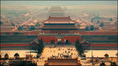 Lieu d'exception : Sur combien d'hectares s'étend la Cité interdite ?