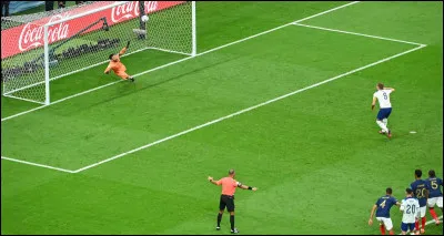 Buteur prolifique côté anglais, Harry Kane manque son penalty à la 84e minute, empêchant les Anglais de revenir au score lors de ce match. Combien de penaltys ont été accordés aux Anglais lors de cette rencontre ?