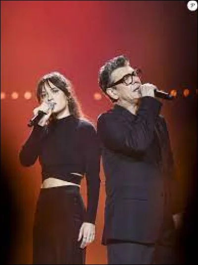 Avec qui Marc Lavoine partage-t-il un duo sur la chanson "La fin d'une histoire" ?