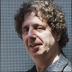 Michal Levinas est :