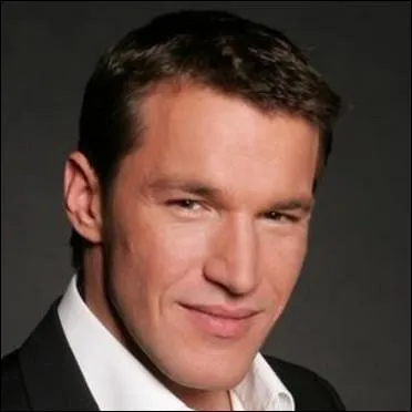 Benjamin Castaldi est :