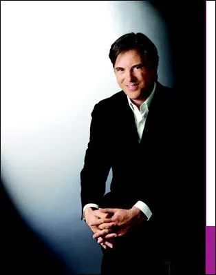 Olivier Lapidus est :