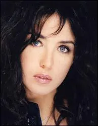 Isabelle Adjani est :