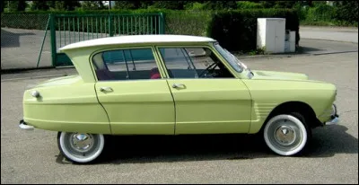 Quelle est cette couleur de l'Ami 6 Citroën des années 60 ?