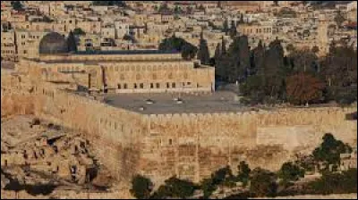 Culture : Quel festival international a lieu chaque année à Jérusalem ?