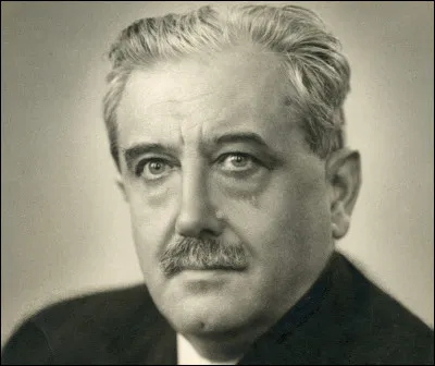 Qui a écrit "Journal d'un curé de campagne" en 1936 ?