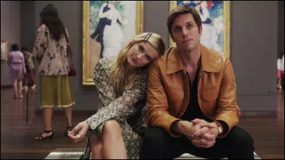 Comment Mindy et son copain arrivent-ils à la fête de fiançailles de Camille et Gabriel ?