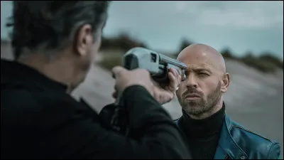 Un film sorti le 25 février 2022 sur Netflix. Quel est ce film, qui est un thriller d'action, réalisé par Régis Blondeau, dans lequel on peut voir Franck Gastambide, Simon Abkarian et Michaël Abiteboul ?