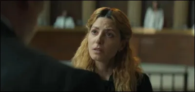 Un film sorti le 9 décembre 2022 sur Netflix. Quel est ce film, qui est un thriller, réalisé par Oriol Paulo, dans lequel on peut voir Bárbara Lennie, Eduard Fernández et Loreto Mauleón ?