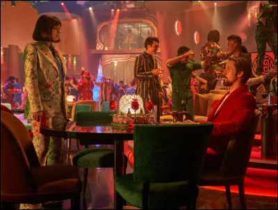 Un film sorti le 22 juillet 2022 sur Netflix. Quel est ce film, qui est un thriller d'action, réalisé par les frères Russo, dans lequel on peut voir Ryan Gosling, Chris Evans, Ana de Armas, Alfre Woodard et Regé-Jean Page ?