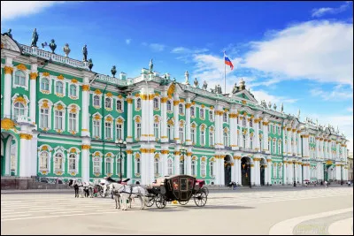 Lieu d'exception : Le Palais d'Hiver fait aujourd'hui partie du musée de l'Ermitage. Mais auparavant, quelle était sa fonction ?
