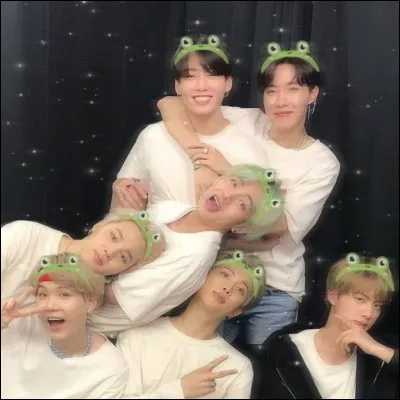 Qui est le plus jeune du groupe ?